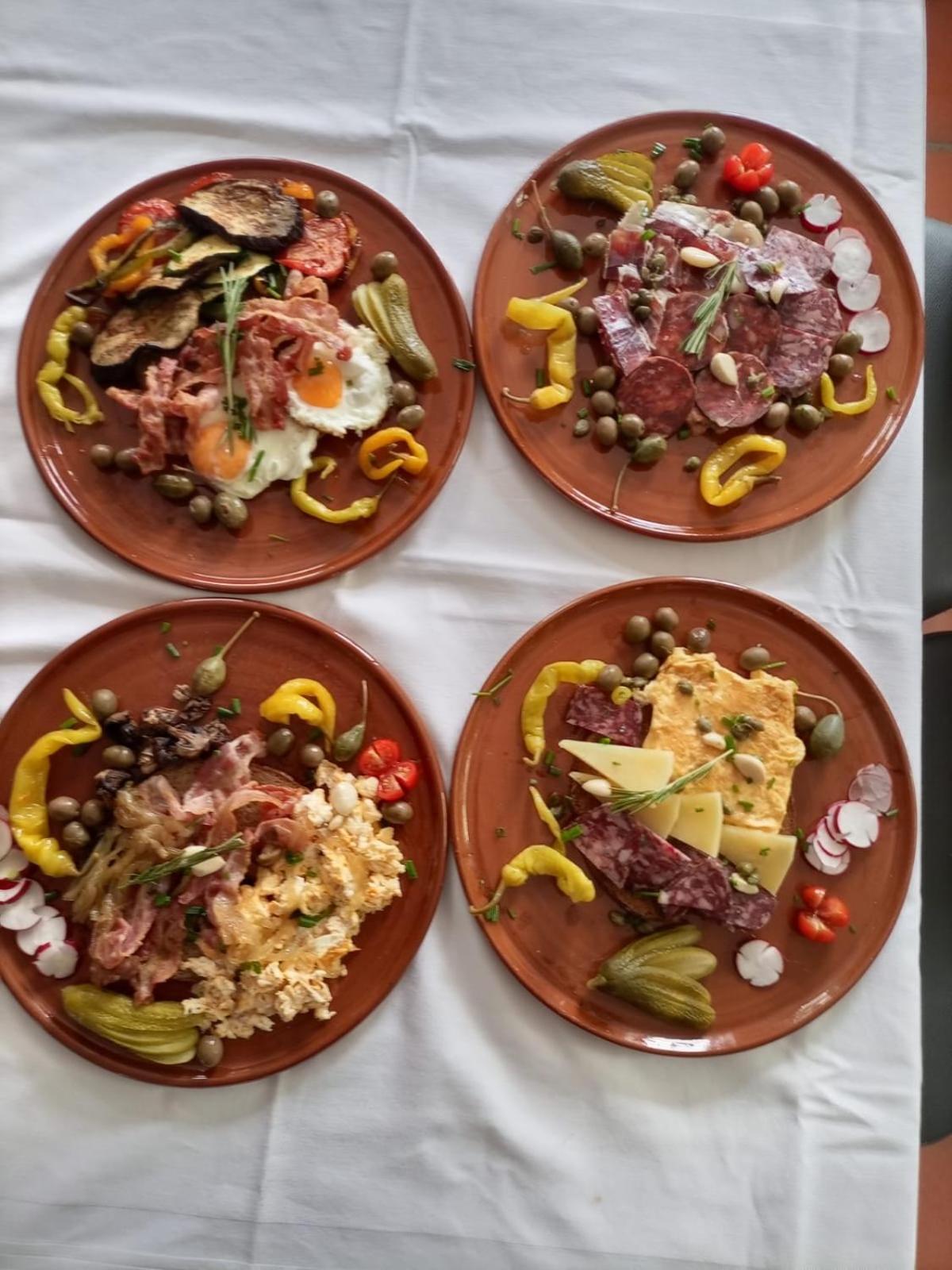 מלון שפייר Gasthaus Zum Halbmond מראה חיצוני תמונה